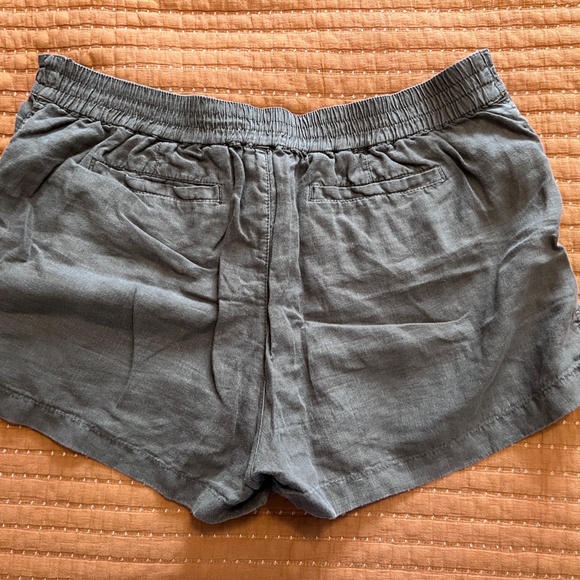 CASLON Women's 100% Linen Shorts Drawstring Waist Green Size XL - Picture 2 of 3